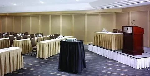 فندق إنتركونتيننتال تورونتو سنتر