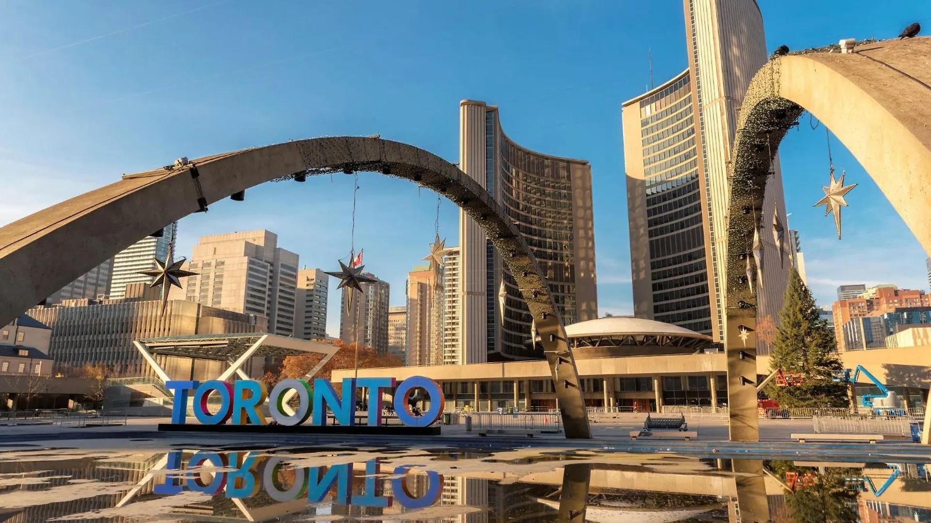 ****  فندق إنتركونتيننتال تورونتو سنتر كندا