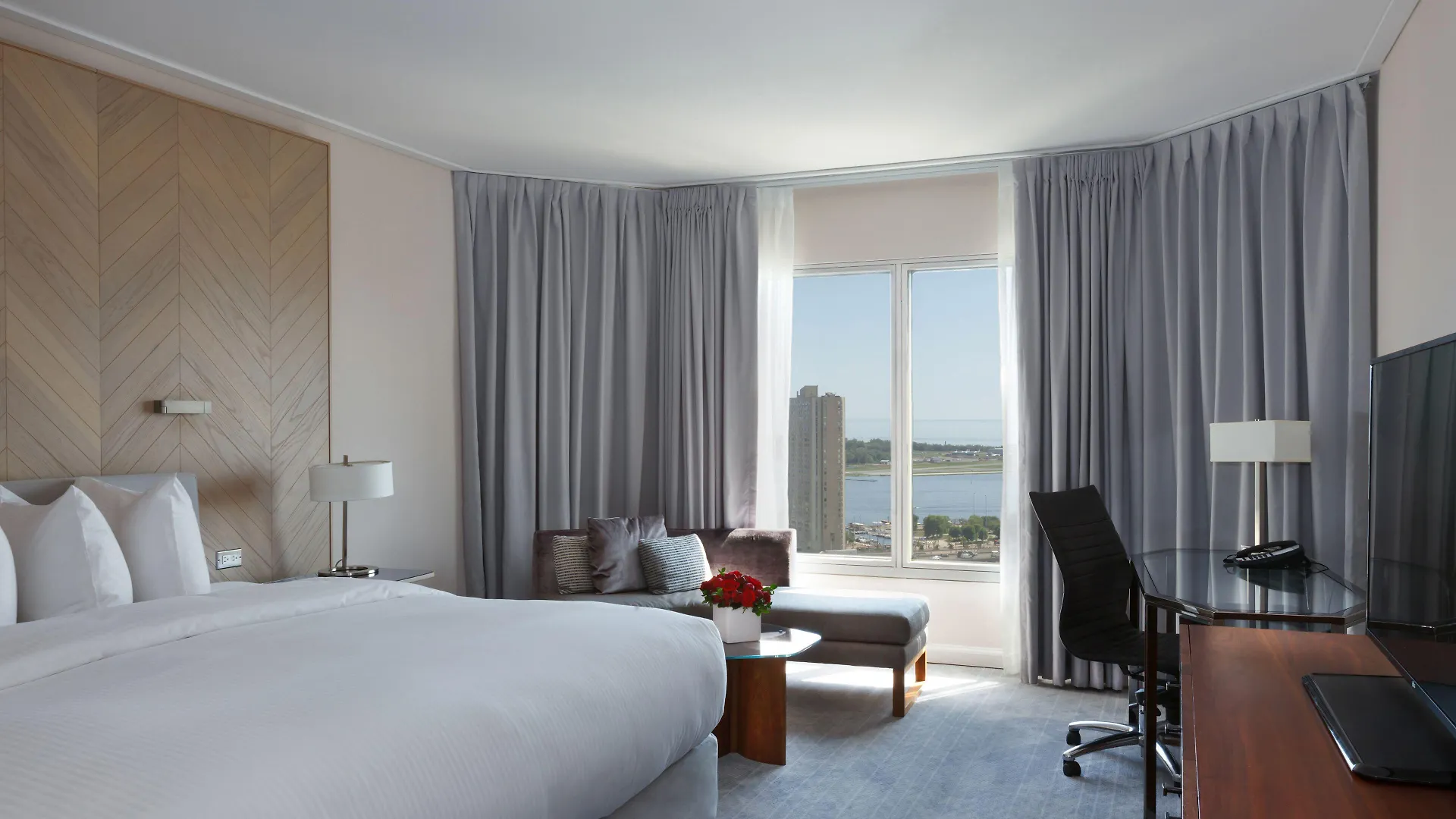 فندق إنتركونتيننتال تورونتو سنتر