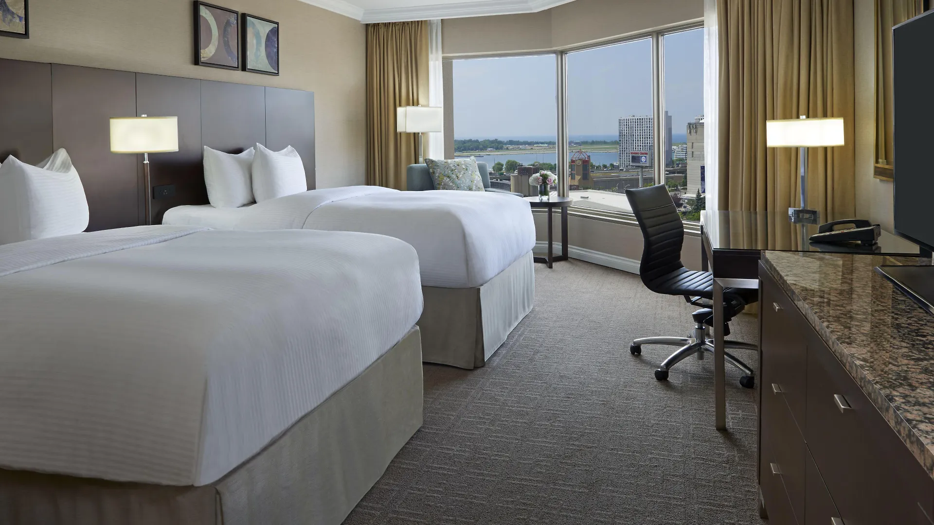 فندق إنتركونتيننتال تورونتو سنتر